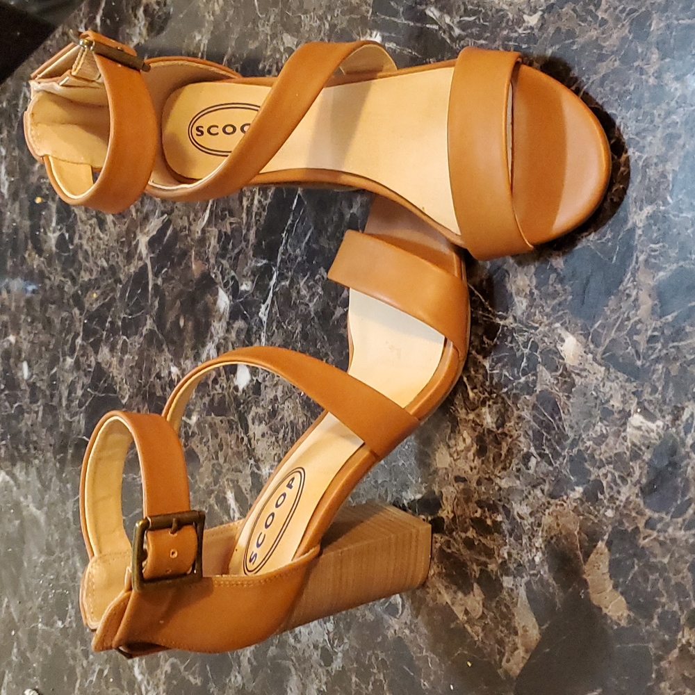 Women's heeled sandals.